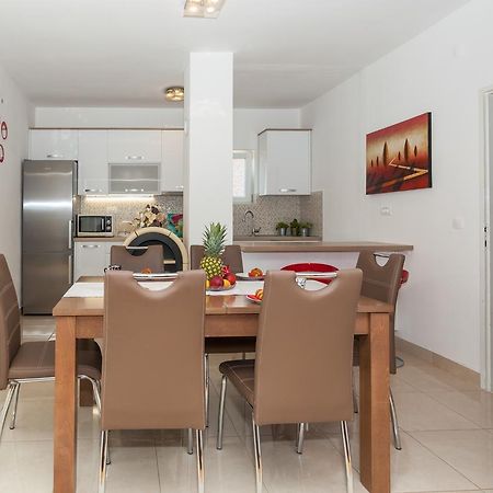 Apartment Klara Biograd Na Moru Dış mekan fotoğraf