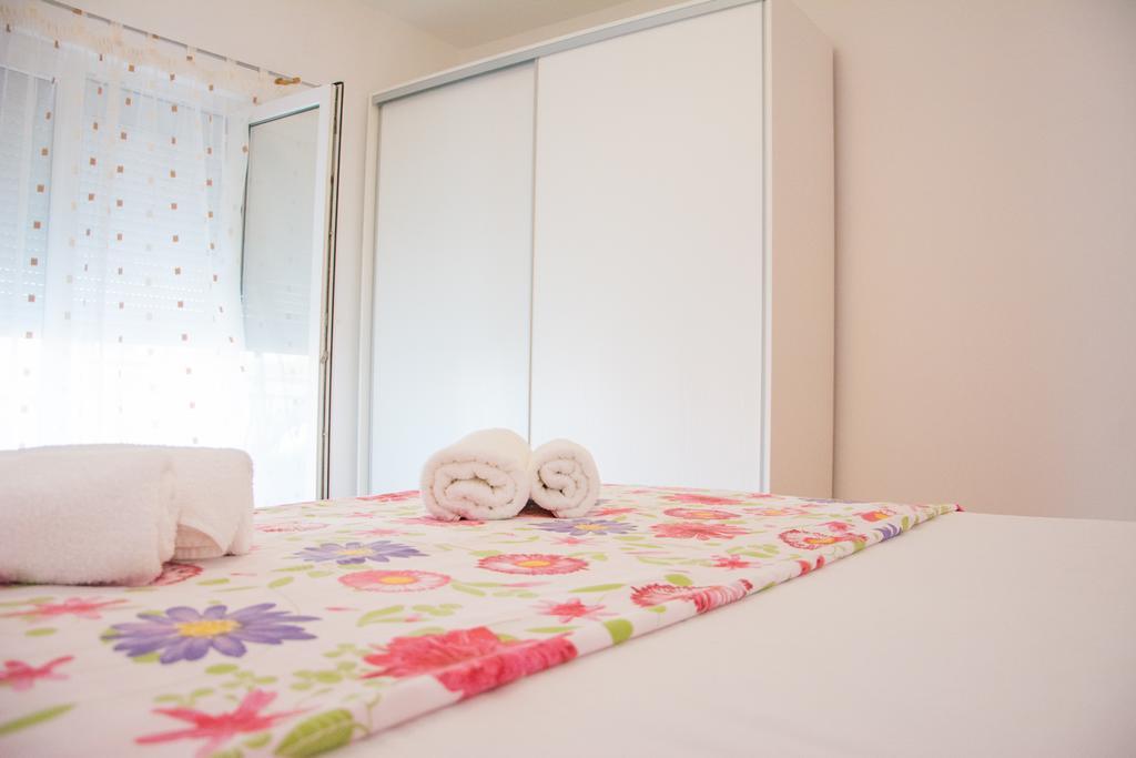 Apartment Klara Biograd Na Moru Dış mekan fotoğraf