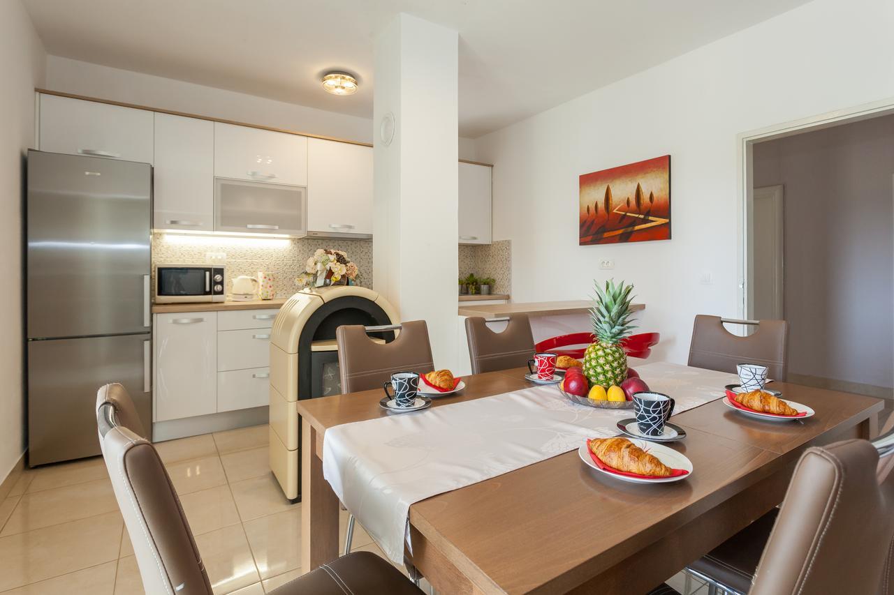 Apartment Klara Biograd Na Moru Dış mekan fotoğraf