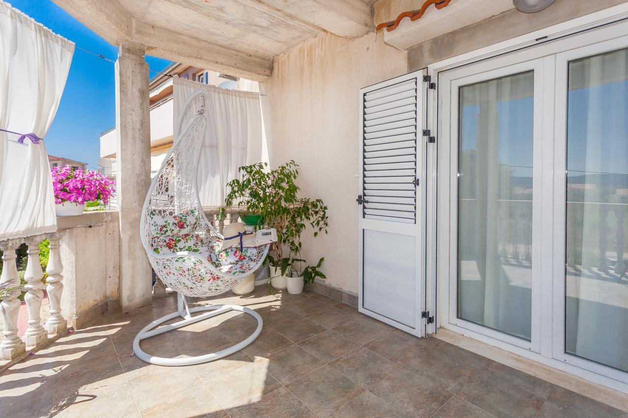 Apartment Klara Biograd Na Moru Dış mekan fotoğraf